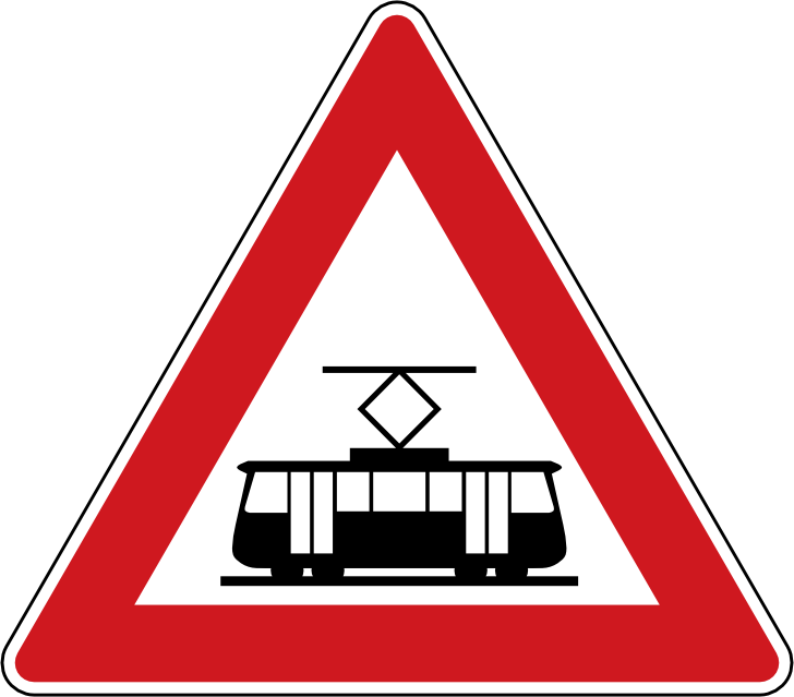 Dopravn znaka Tramvaj A 25. Vstran znaka Tramvaj upozoruje, jestlie je to nutn v zjmu bezpenosti provozu na pozemnch komunikacch, zejmna na msto, kde tramvaj kiuje smr jzdy ostatnch vozidel.